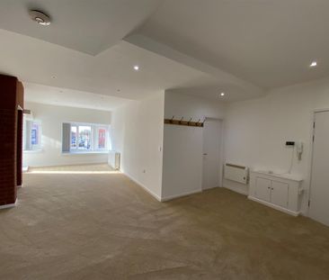 Liverpool Road, Crosby - Photo 1