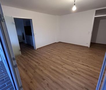 Luxuriöse 2-Zimmer Wohnung mit großem Balkon - Photo 2