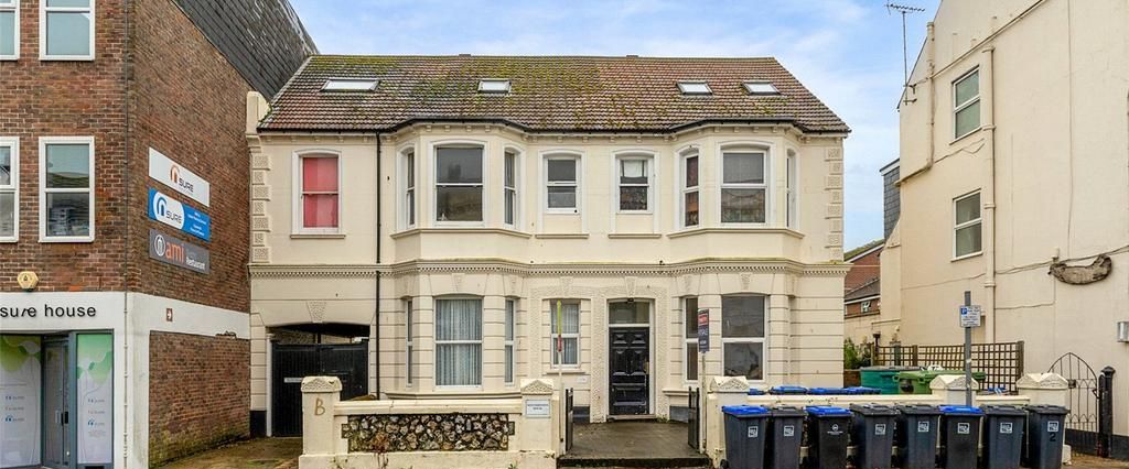 1 bedroom flat to rent - Photo 1