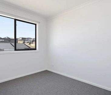HOME FOR RENT IN BACCHUS MARSH - Photo 6