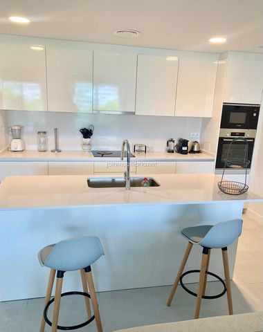 Apartamento en Estepona, Estepona, alquiler - Photo 3