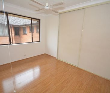 SPACIOUS 2 BEDROOM APARTMENT! - Photo 3