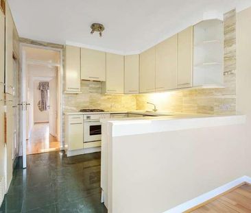 St Johns Avenue, London, SW15 - Photo 6