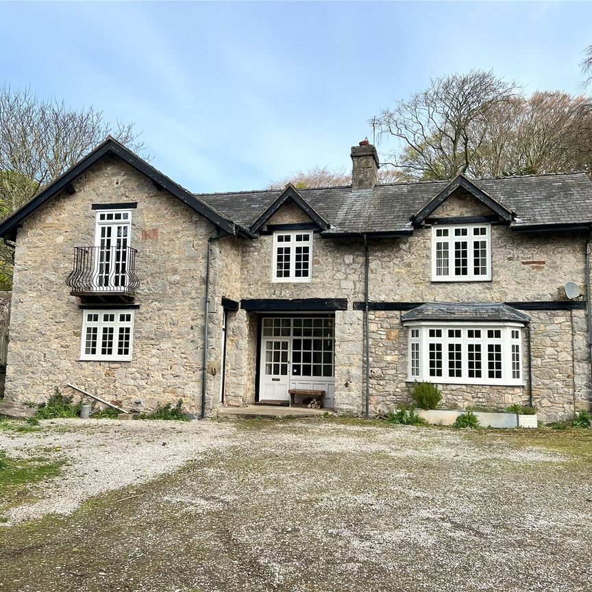 Plas Hetty, Golden Grove - Photo 1