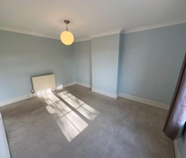 3 bedroom detached house to rent - Photo 3