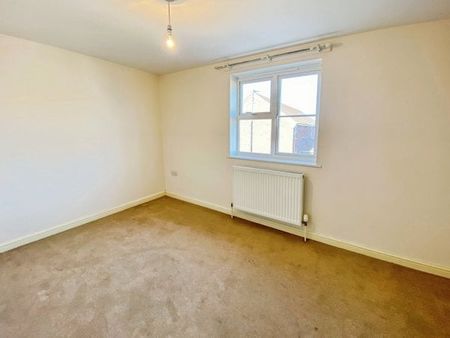 Drifters Way, Great Yarmouth NR31 - Photo 2