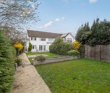 3 bedroom semi-detached house to rent - Photo 5