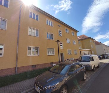 Attraktive 3-Raum-Wohnung mit 70 m² in der Lauestraße 6, Magdeburg ! - Foto 5