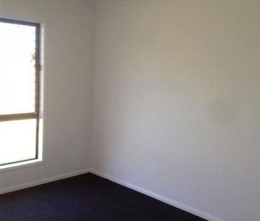 3 BEDROOM HOME FOR RENT IN OORALEA - Photo 1