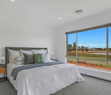 Family Home in Dungala Estate - Photo 4