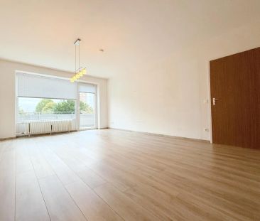 HELLE 2-ZIMMERWOHNUNG MIT BALKON IN ST. TÖNIS ZU MIETEN! - Foto 1