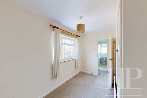 Ifield Drive, Crawley, RH11 - Photo 1
