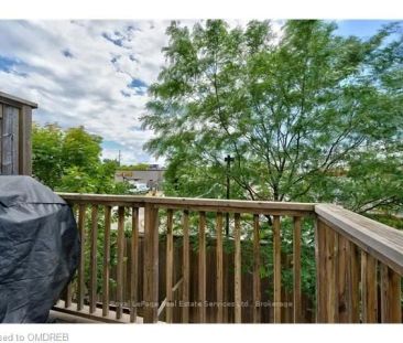 688 ROWLEY Common - Photo 3