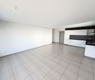 Un grand espace vert pour vos enfants - Photo 5