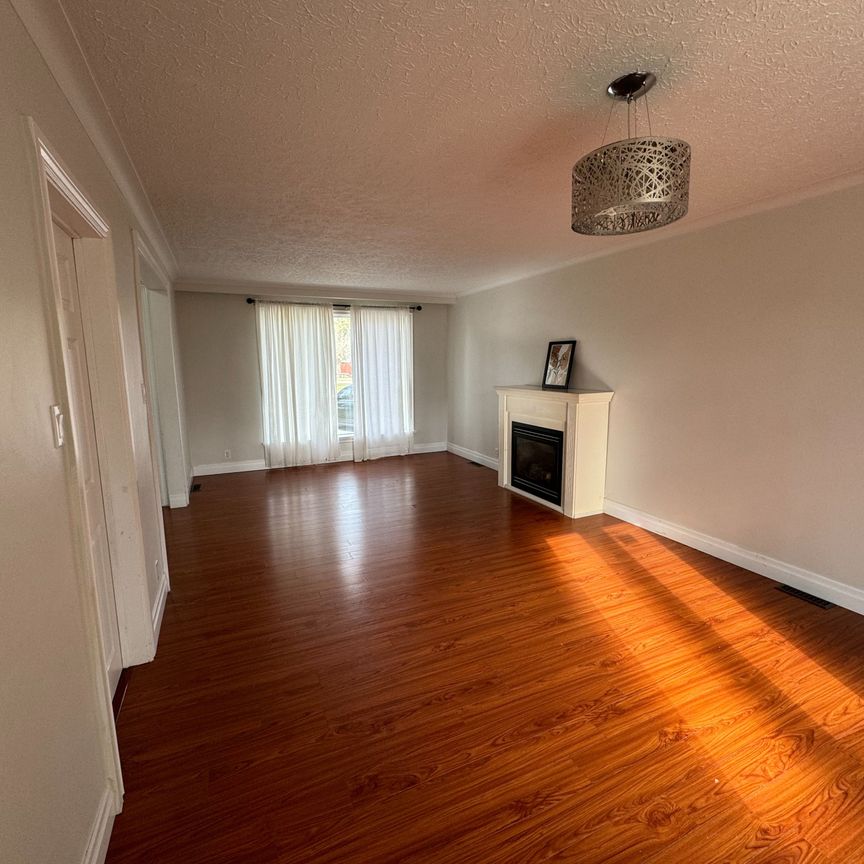 For Lease - 69 ROCKPORT Crescent Unit# MAIN, Richmond Hill, Ontario - Photo 1