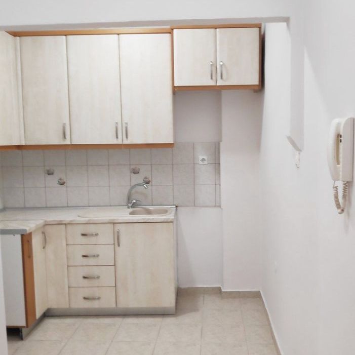 Studio/Γκαρσονιέρα για ενοικίαση - Αμπελόκηποι, - Photo 1