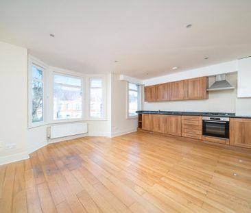 2 bedroom flat to rent - Photo 6