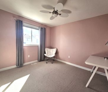 For Lease - 6412 Shapton Crescent, Niagara Falls, Ontario - Photo 2