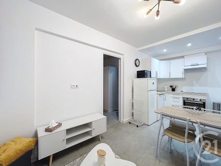 Location Appartement 2 pièces 28m² FONTENAY LE FLEURY 78330 - Photo 3