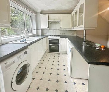 2 bedroom terraced house to rent - Photo 3