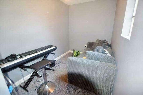 Ambleside Close, Norwich, NR5 - Photo 1