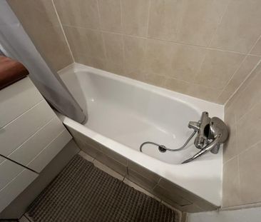 Location Appartement 2 pièces 42m² ANGERS 49000 - Photo 6