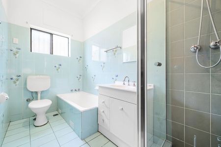 Spacious Family Home in Great Location - Photo 5