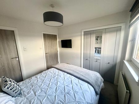 2 bedroom flat to rent - Photo 4