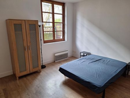 Location Appartement 3 pièces 53m² BORDEAUX 33000 - Photo 3