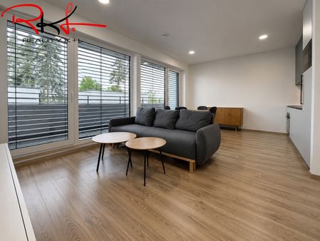 Pronájem bytu 1+kk a garsoniéry 46 m², Nad Červenkou, Mladá Boleslav - Photo 4