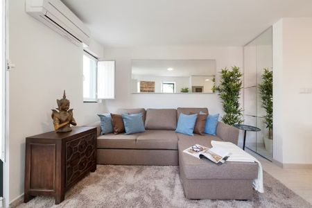 Rua do Castelo Picão, Lisbon, Lisbon 1100-126 - Photo 3