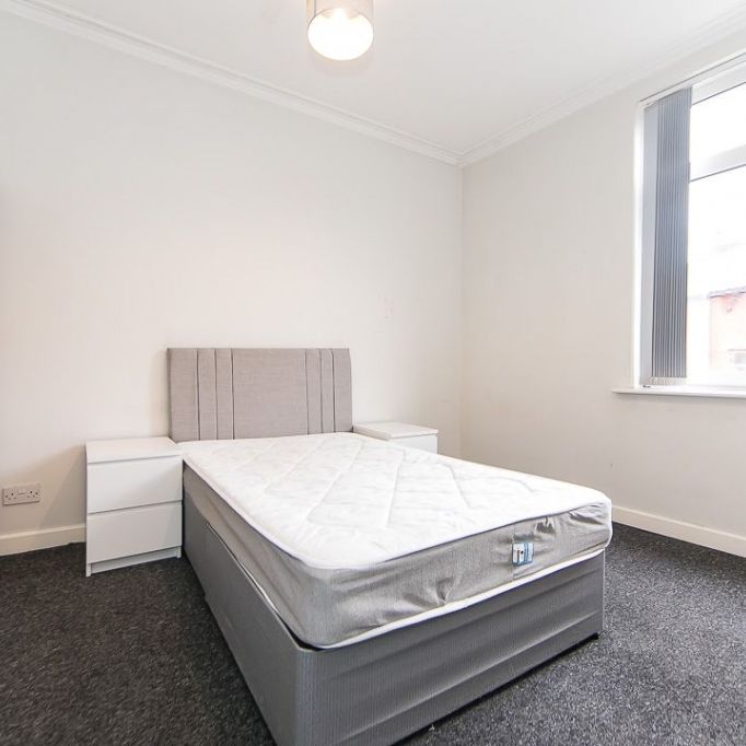 Lumley Road, Burley, Leeds - Photo 1