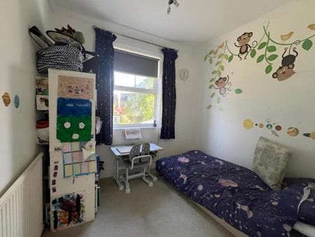 5 bedroom terraced house to rent - Photo 2