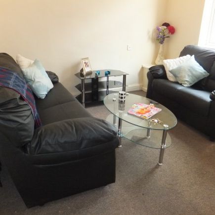 5 DOUBLE ROOMS, POPULAR STUDENT LOCATION, STAFFS UNI, STOKE-ON-TRENT - Photo 1