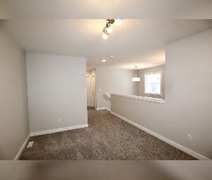 3 Bed 2.5 Bath Dbl Garage For Rent SW Orchards Edmonton - Photo 3