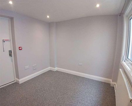 Silchester Road, St. Leonards-on-sea, East Sussex, TN38 - Photo 4