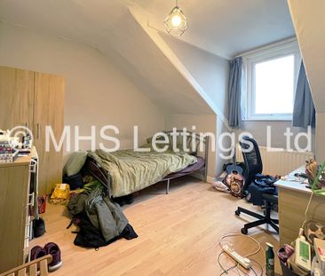 4 Bedroom Mid Terraced House for rent in Lucas Street - Photo 4