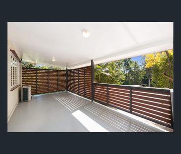 Spacious Family Living in Prime Location!! - Photo 6