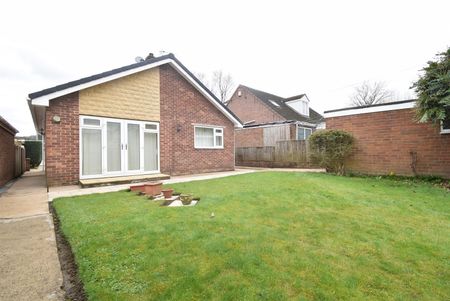 Hollingthorpe Road, Hall Green, Wakefield - Photo 3