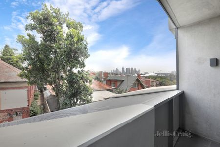 9/1 Davidson Street, South Yarra - Photo 2