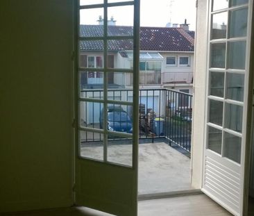 Location Maison 4 pièces 86m² POITIERS 86000 - Photo 3