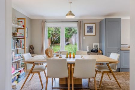 Well Oak Park, Exeter - Photo 3