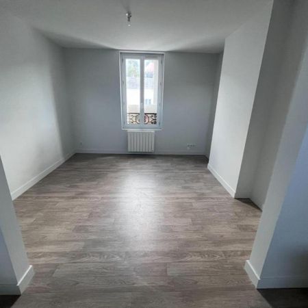 MONTIVILLIERS CENTRE, appartement T2 entièrement rénové - Photo 3