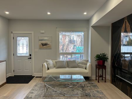 For Lease - 18 Connaught Ave Avenue, Toronto, Ontario - Photo 4