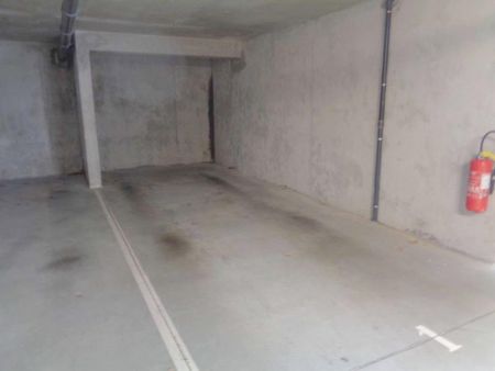 Location Appartement 2 pièces 45m² ST CYR SUR LOIRE 37540 - Photo 5