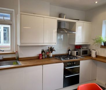 2 Bed Flat, Leucha Road, E17 - Photo 6