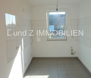 ** Maisonettewohnung mit Balkon** für Singles in gepflegtem Umfeld ! - Photo 2