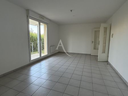 Location appartement 3 pièces, 62.25m², Saintes - Photo 2