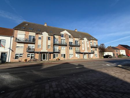 Duplex-appartement met drie slaapkamers en afgesloten garagebox te huur in Smeermaas op een boogscheut van het centrum van Lanaken en Maastricht (NL) - Photo 4