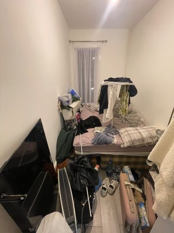 4 Bed Flat, St. Stephen's Road, E6 - Photo 2